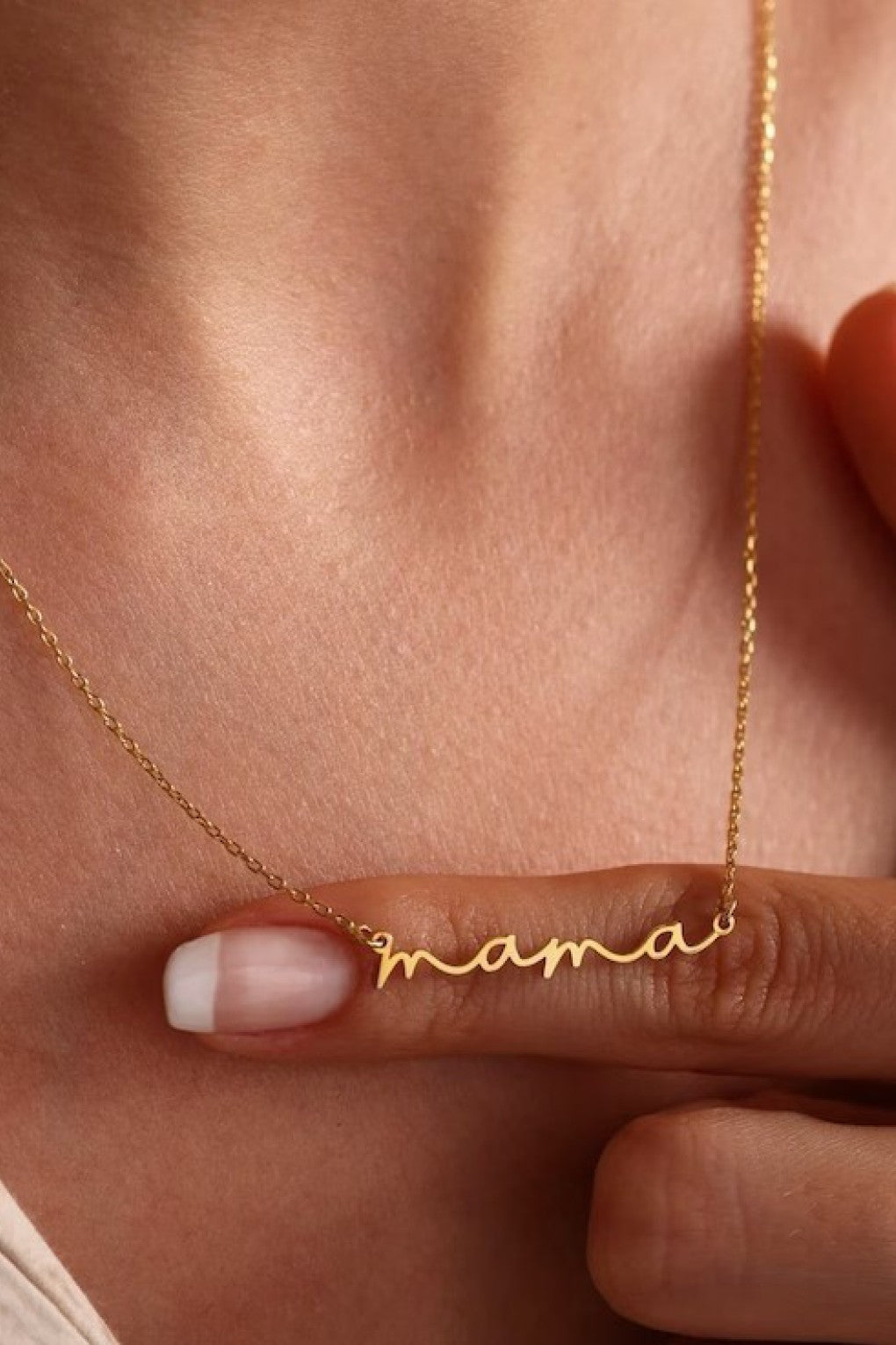 18K Non-Tarnish Stainless Steel Chain Mama Necklace